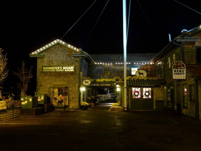 USA_2011-11-27 23-18-40